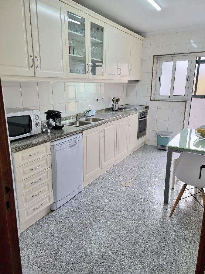 Beech-House Apartment Вила Нова ди Гая Екстериор снимка